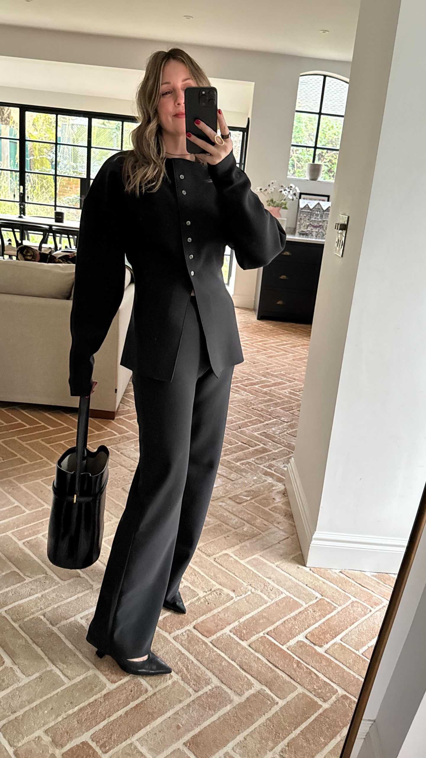 How to Dress in Your 40s? Seven Expert Style Tips to Try in 2026 | Who What Wear UK