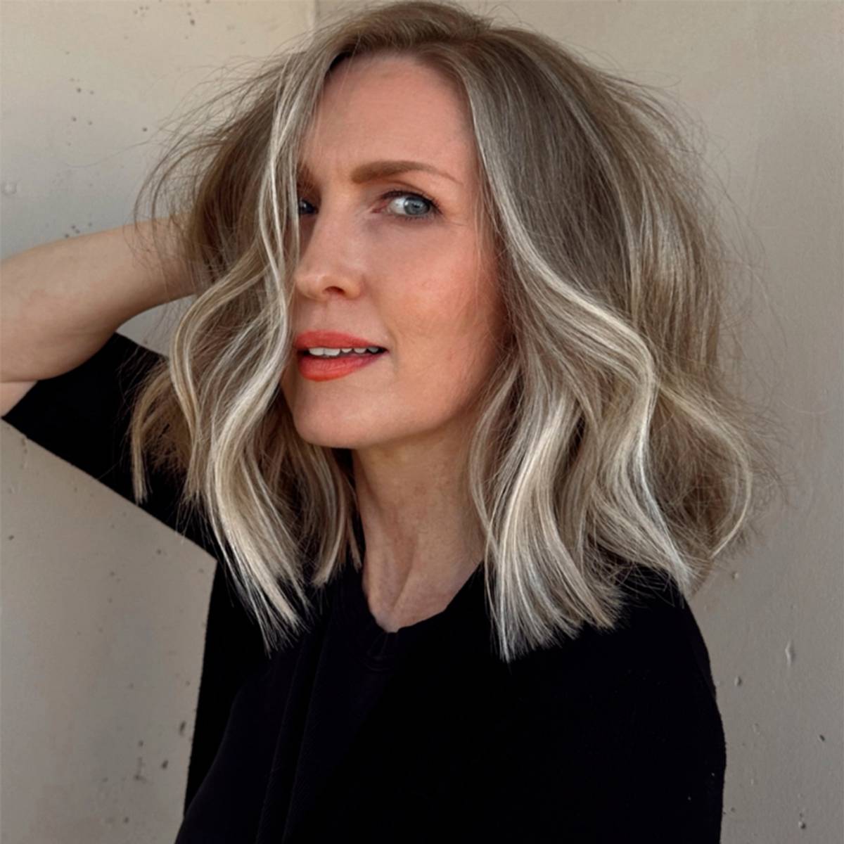 Shoulder Length Bob With Blonde Highlights Shoulder Length Bob With Blonde Highlights — Haircuts 2027 for Women Over 50