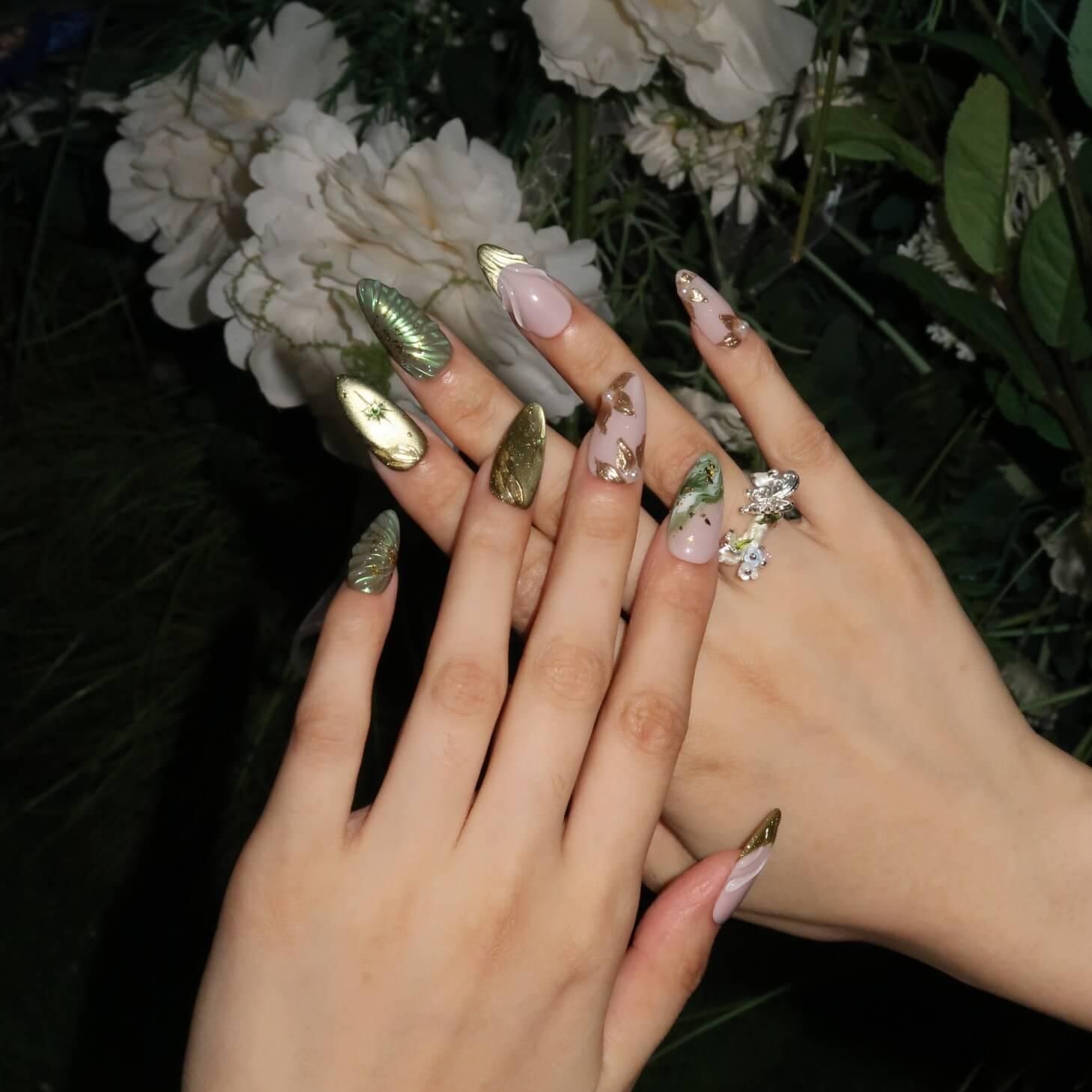 Formal Event Prom Visual Idea Formal Event Prom Visual Idea — Emerald Prom Nails 2027