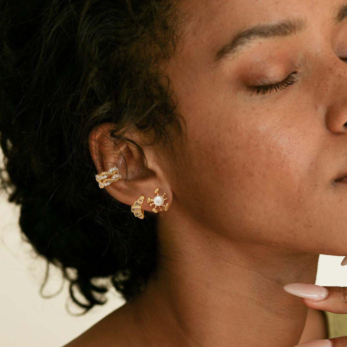 Geometric Gold Studs and Ear Cuff for a Modern Mix Geometric Gold Studs and Ear Cuff for a Modern Mix — Gold Hoops Outfits 2027