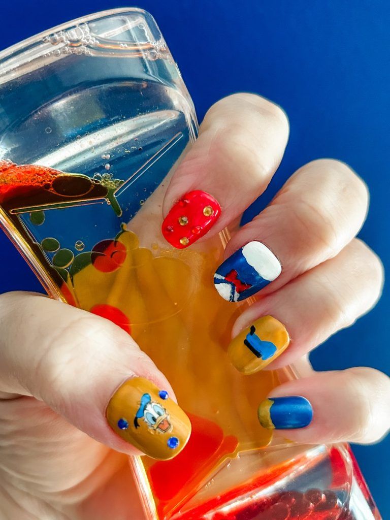Short Oval Donald Duck Character Nails Short Oval Donald Duck Character Nails — Blue Duck Nails 2027