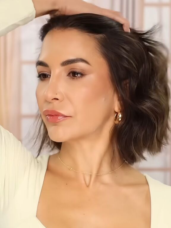 Side View Visual Idea — Wavy Bob 2027