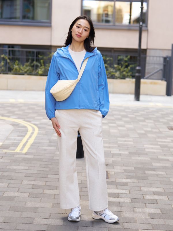 Casual Athleisure Outfit Idea Casual Athleisure Outfit Idea — Light Jacket Outfits 2027