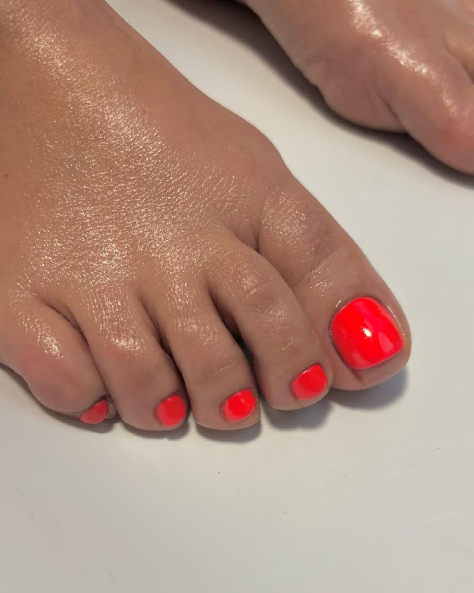 This Is How to Make Neon Pedicures Work Every Time | Who What Wear