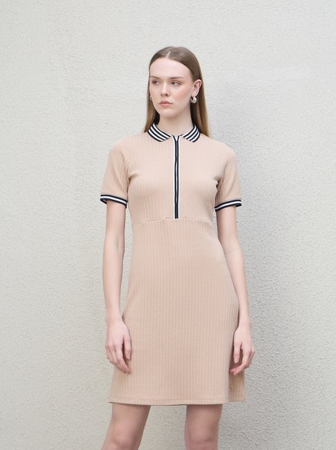 Beige Textured Knit Polo Dress with Quarter-Zip and Contrast Trim Beige Textured Knit Polo Dress with Quarter-Zip and Contrast Trim — Polo Dress 2027