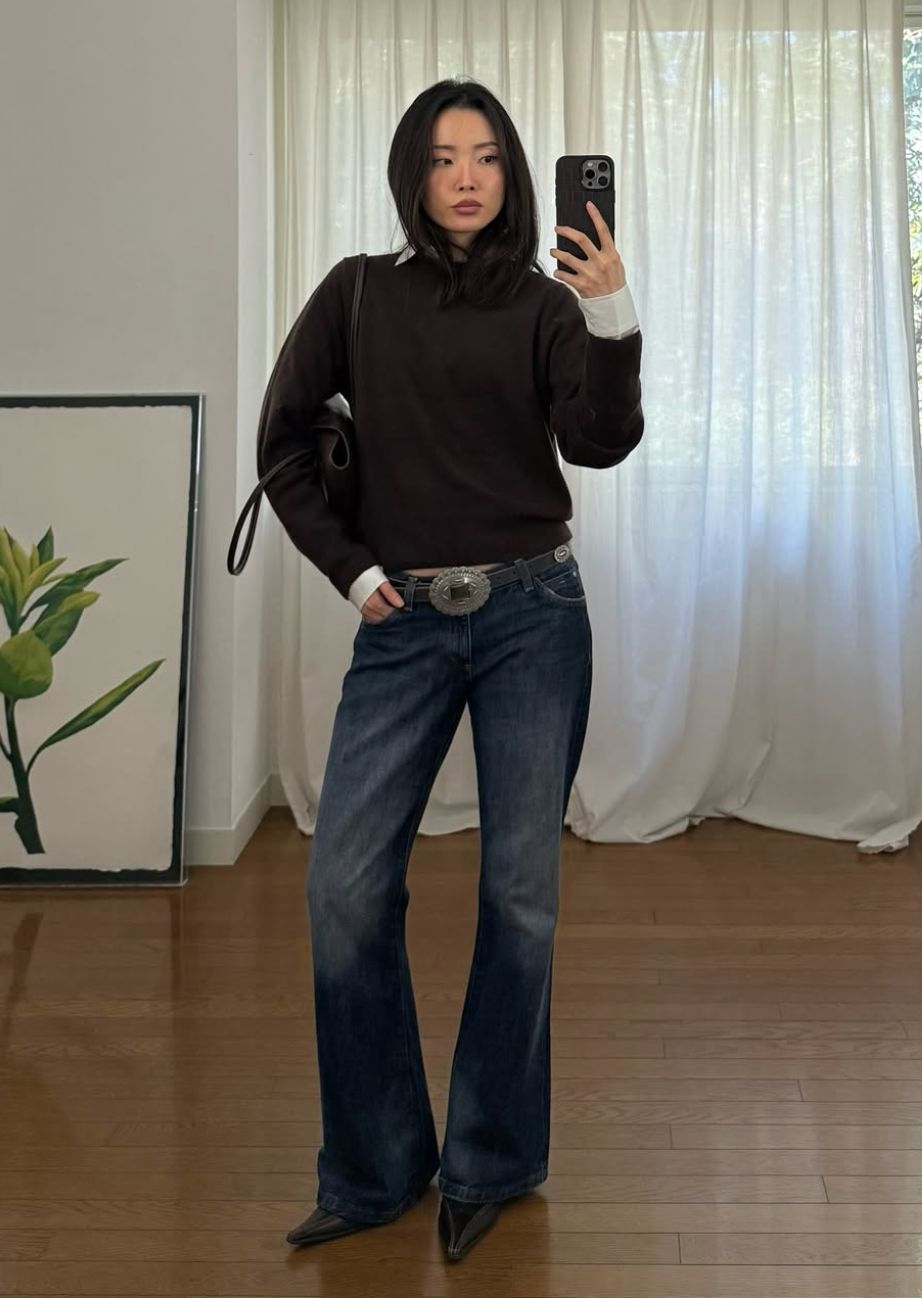 Western Belt with Crewneck Sweater and Dark Bootcut Jeans Western Belt with Crewneck Sweater and Dark Bootcut Jeans — Bootcut Jeans Outfits 2027 with Heels