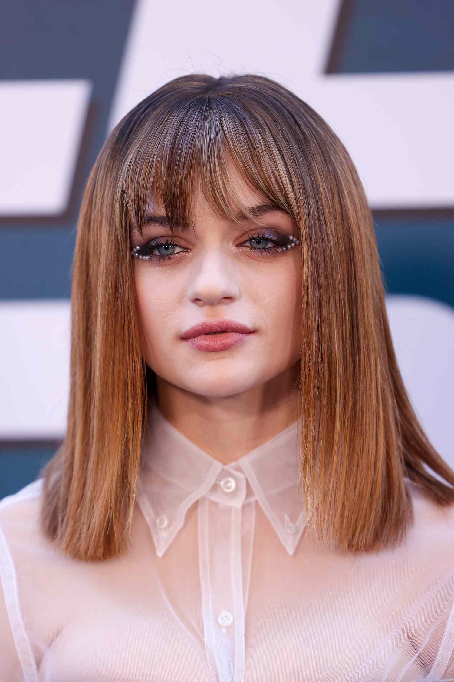 Shoulder-Length Layers with Curtain Bangs Shoulder-Length Layers with Curtain Bangs — Hairstyles 2027 for Medium Hair