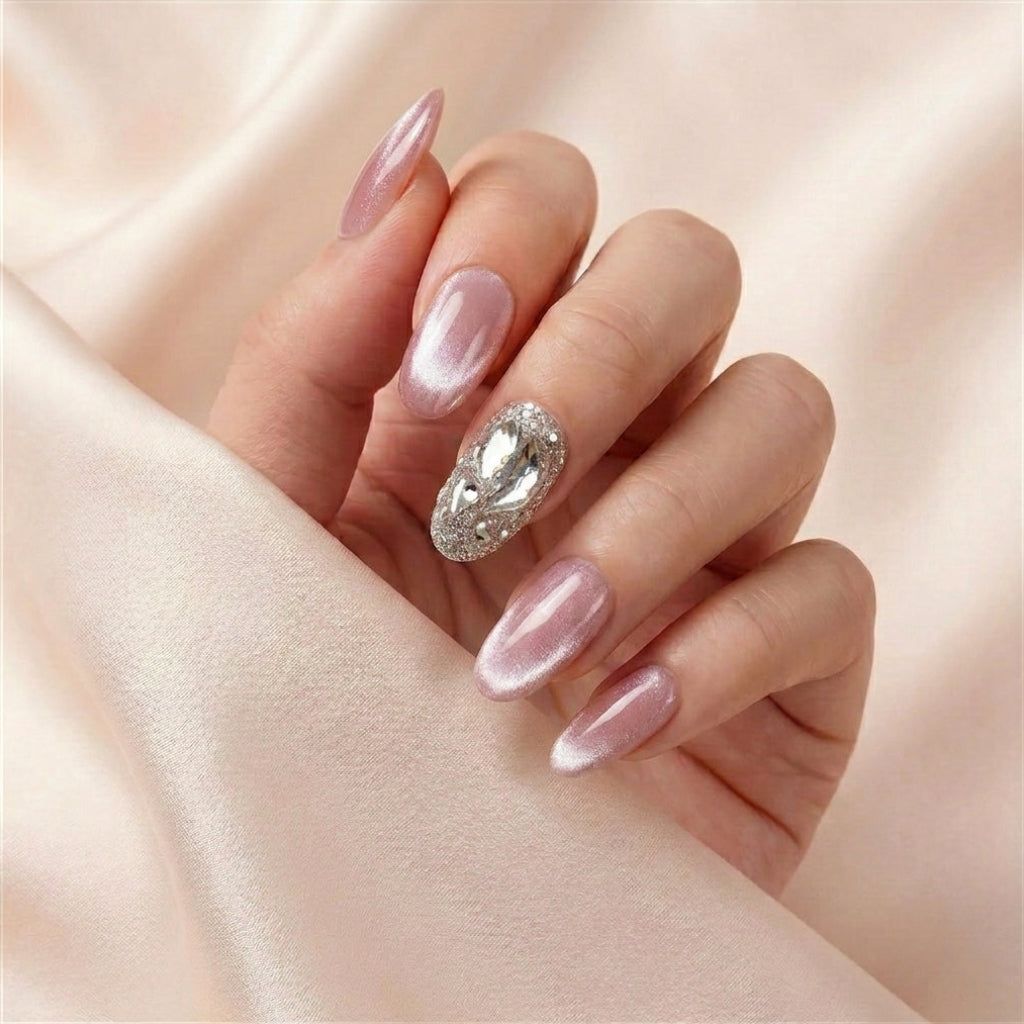Cat Eye Mauve Almond Nails Cat Eye Mauve Almond Nails — Mauve Nails 2027