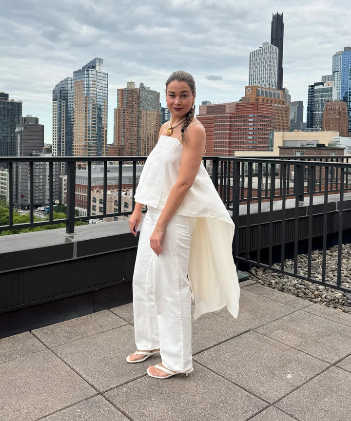 Monochromatic White Ease: Asymmetrical Top and Wide-Leg Pants Monochromatic White Ease: Asymmetrical Top and Wide-Leg Pants — Chicago Outfits 2027