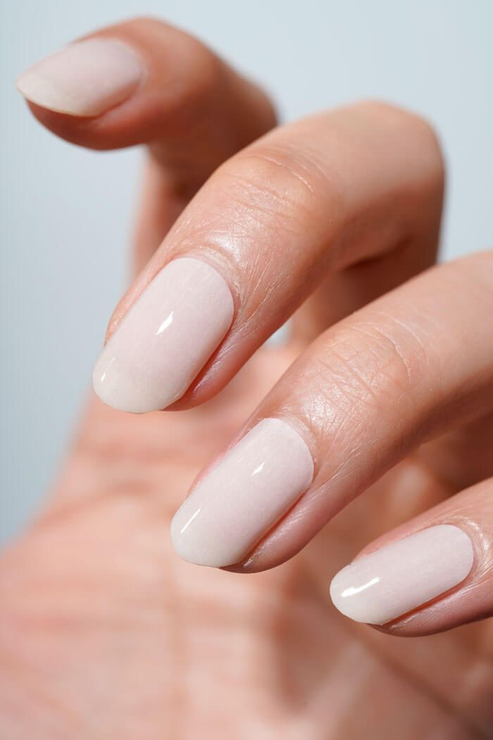 Translucent Glossy Off-White Oval Nails Translucent Glossy Off-White Oval Nails — Off White Nails 2027