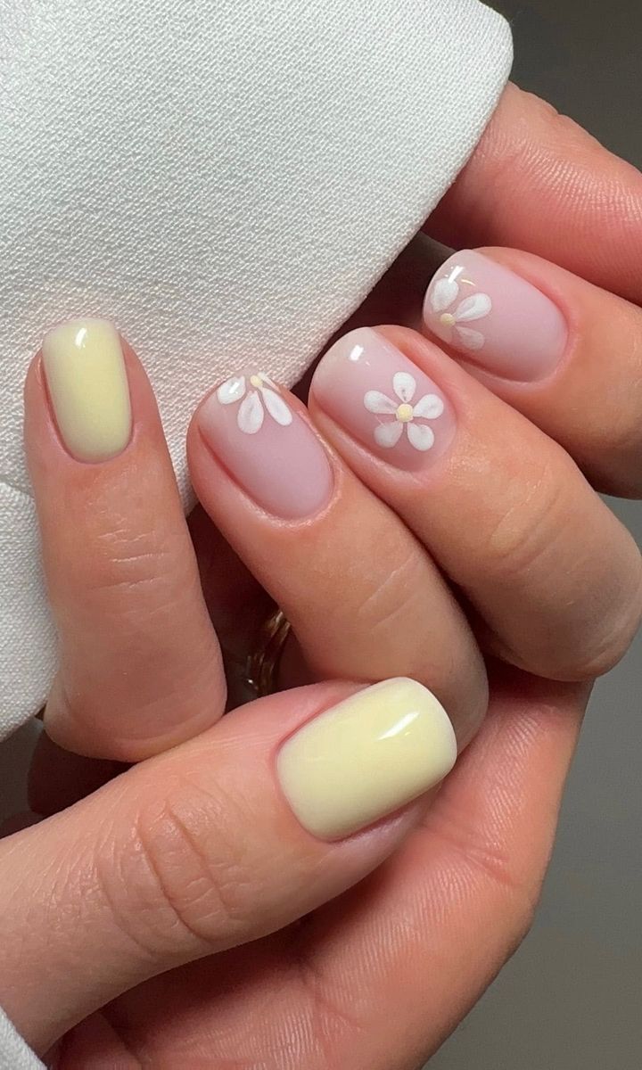 Minimalist Blue Branch Floral Nails — Floral Gel Nails 2027