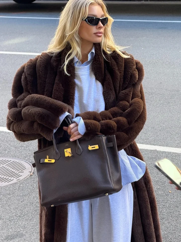 The Sweatpants Outfit Idea That Will Rule 2026