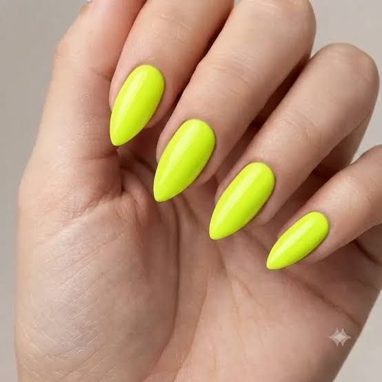 None Medium Neon Yellow Glossy Stilettos None Medium Neon Yellow Glossy Stilettos — Neon Stiletto Nails 2027