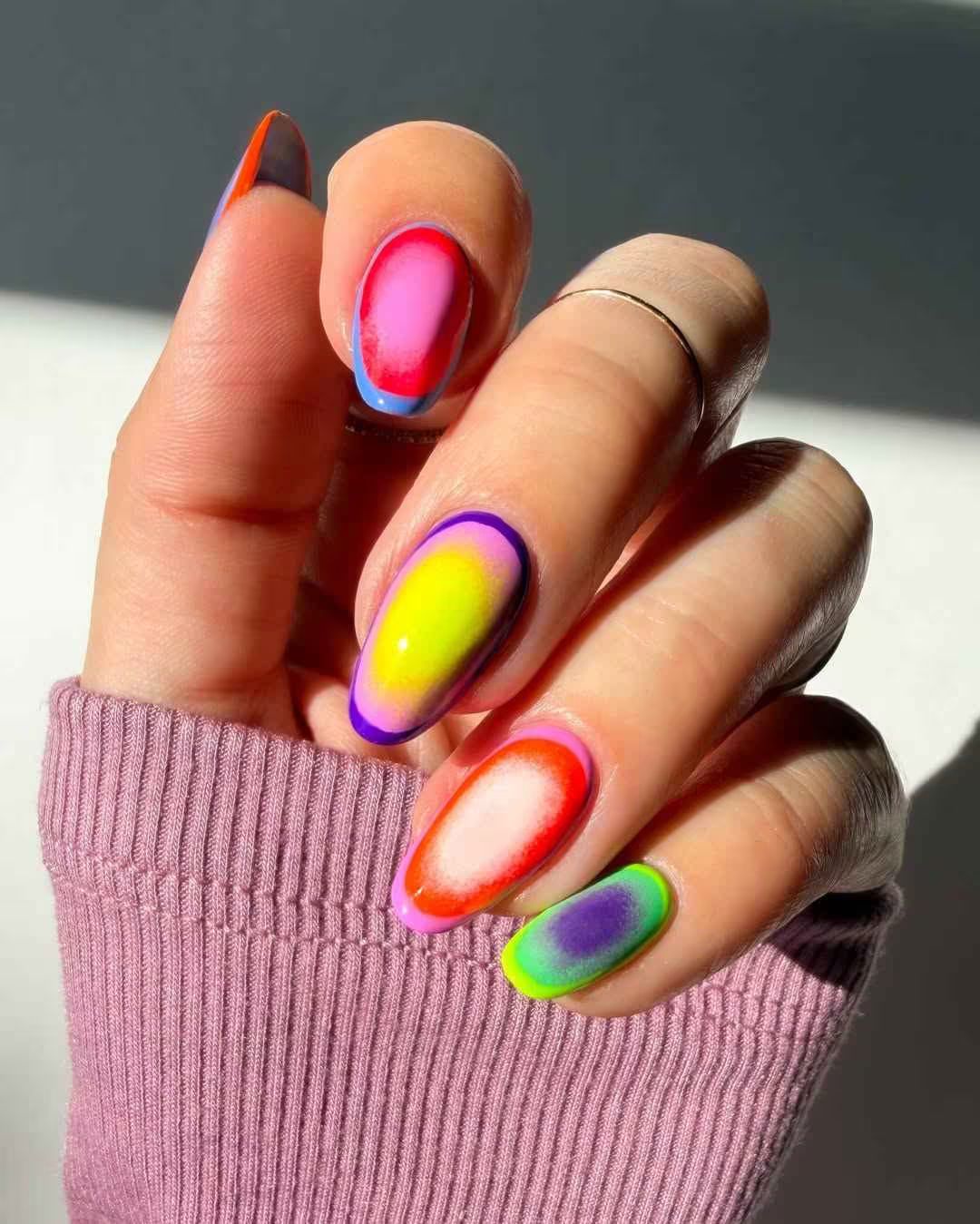 Visual Idea — With Vibrant Transitions Between Yellow Visual Idea — With Vibrant Transitions Between Yellow — Neon Acrylic Nails 2027
