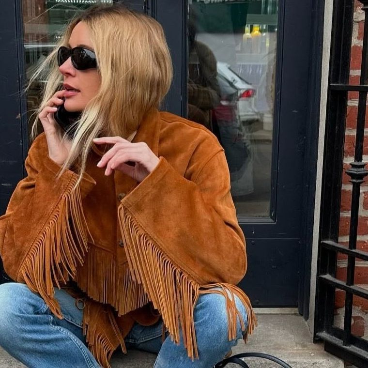 Statement Sparkle: Cropped Gold Fringe Jacket for Festivals Statement Sparkle: Cropped Gold Fringe Jacket for Festivals — Fringe Jacket Outfits 2027