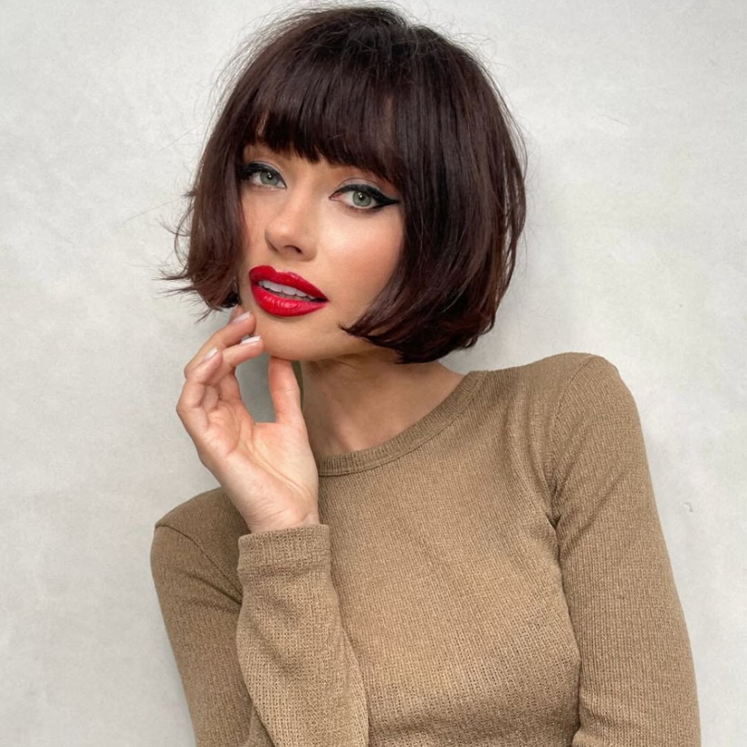 Bob With Layers Visual Idea Bob With Layers Visual Idea — Winter Haircuts 2027 for Round Faces