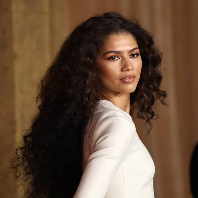 Long Layers Visual Idea — Loose Curly Hairstyles 2027