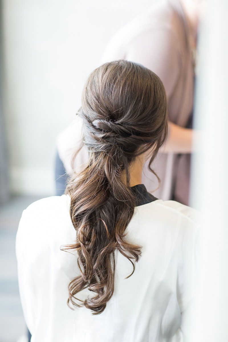 Mid-Back Visual Idea — Bridesmaid Ponytail Hairstyles 2027