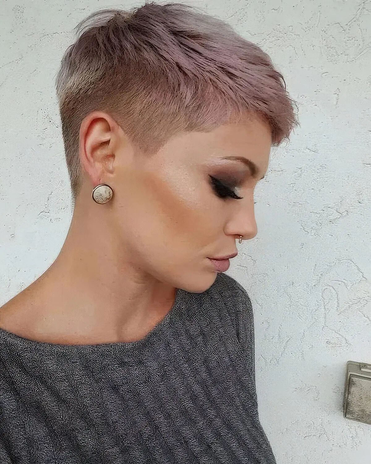 Pinkish Blonde Visual Idea — Bold Pixie 2027