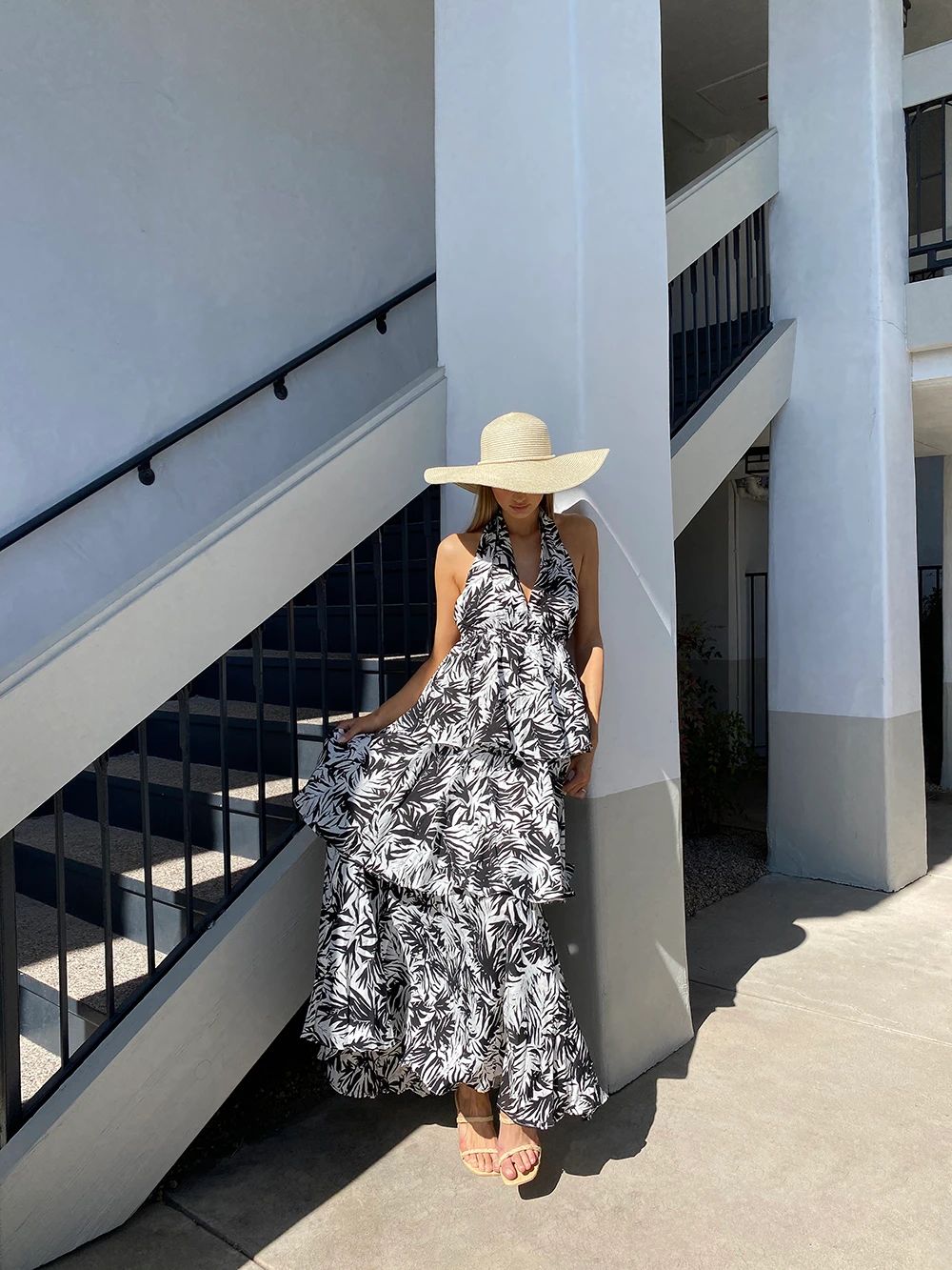 Beige Slides Outfit Idea Beige Slides Outfit Idea — Vacation Slides Outfits 2027