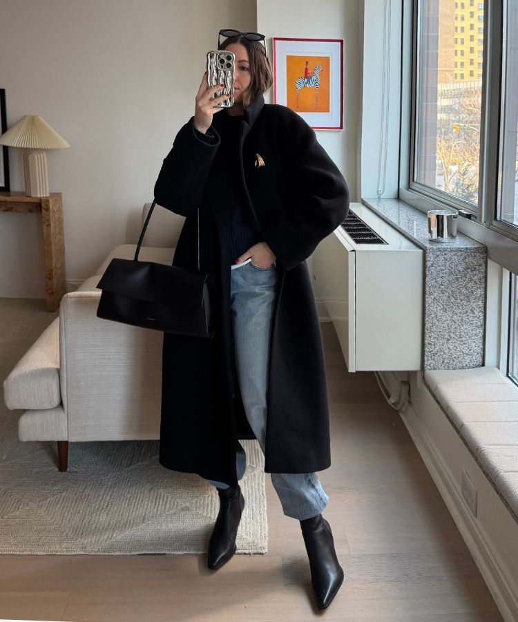 Oversized Black Coat for Cozy Cold Weather — Pinterest Girl Outfits 2027