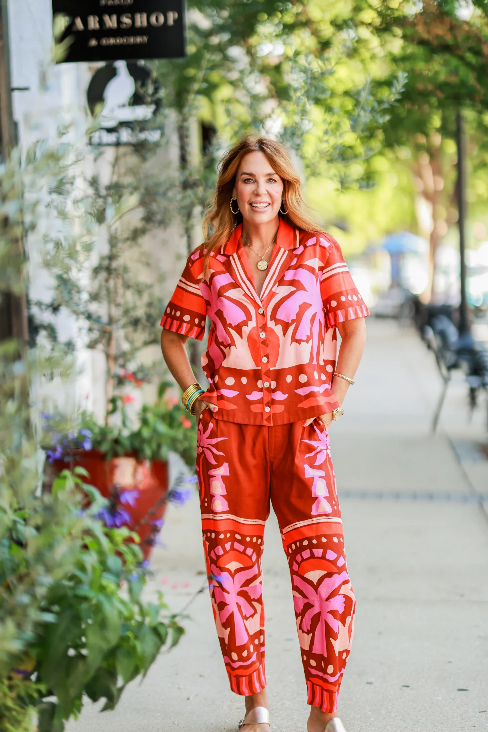 Printed Collared Shirt and Relaxed-Fit Pants Matching Set Printed Collared Shirt and Relaxed-Fit Pants Matching Set — Mexico City Outfits 2027