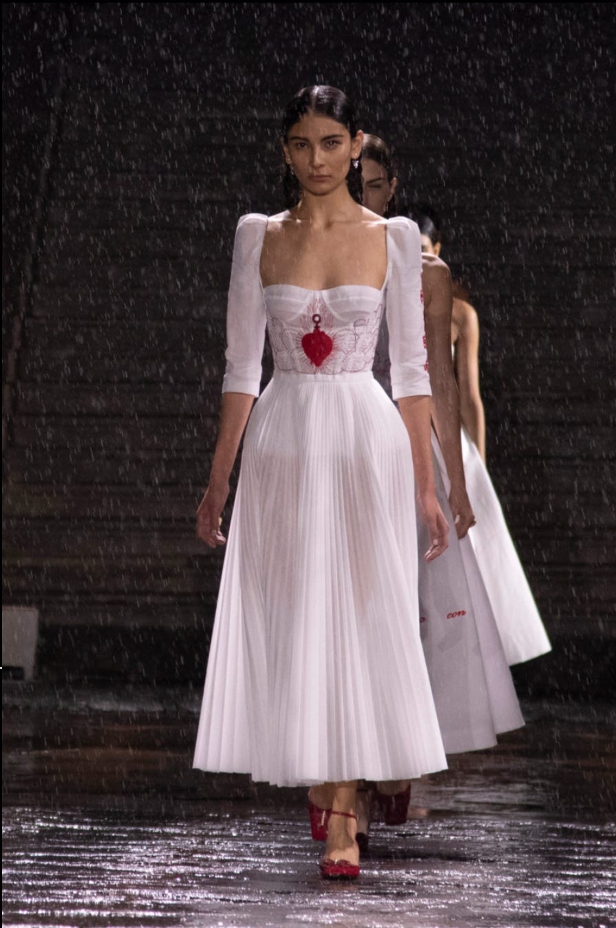 White Sweetheart Neckline Dress with Red Heart Embroidery White Sweetheart Neckline Dress with Red Heart Embroidery — Mexico City Outfits 2027