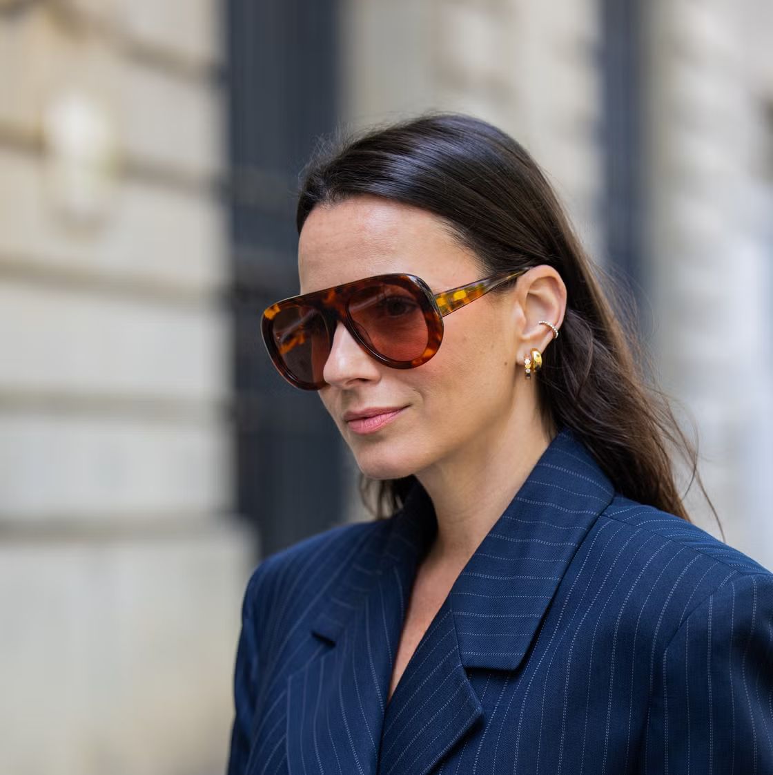 Chic Sophistication: Black Shield Sunglasses with a Pinstripe Blazer — Aviator Sunglasses for Women 2027