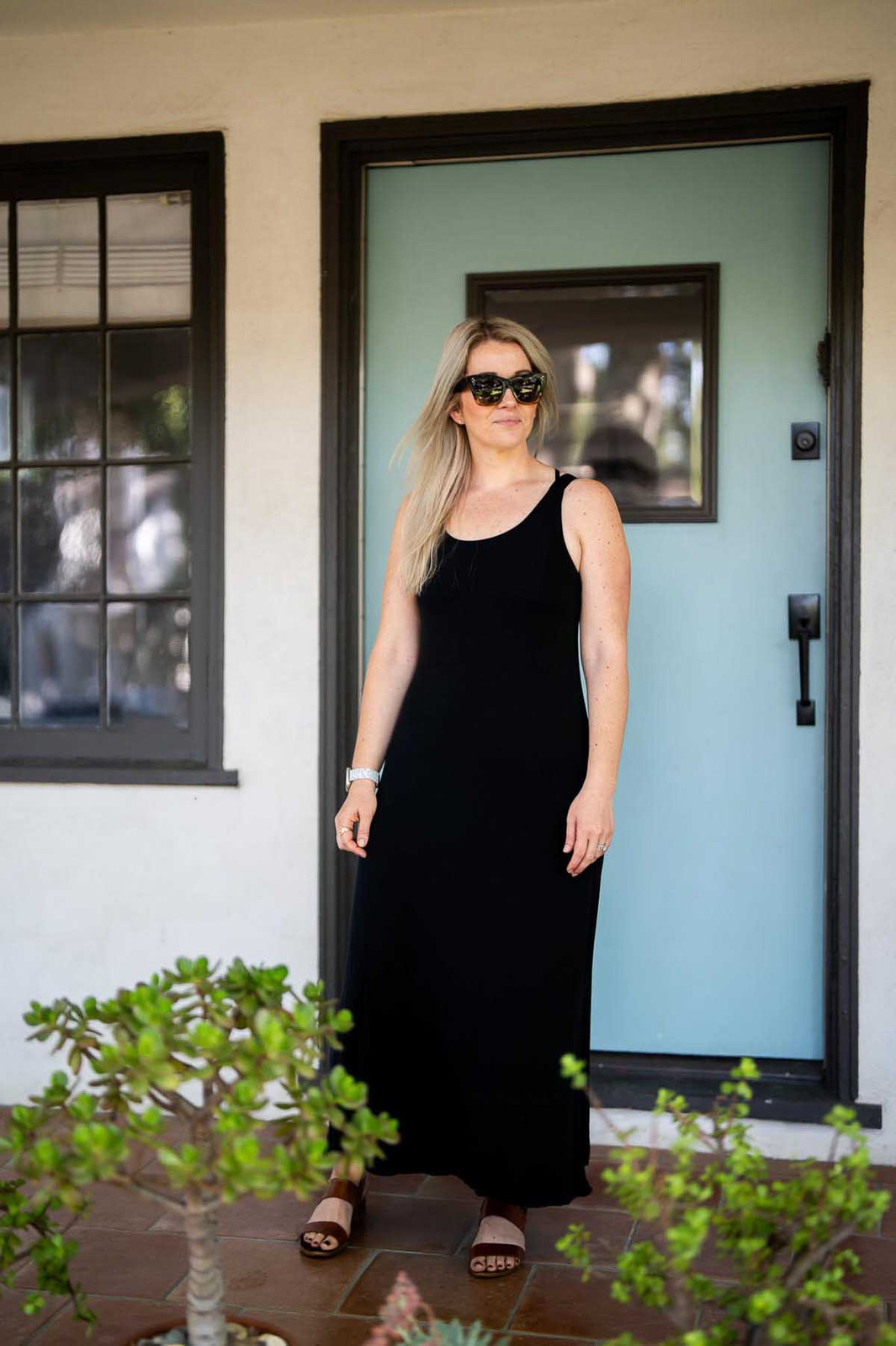 Effortless Black Maxi Dress for Summer Days Effortless Black Maxi Dress for Summer Days — Outfits 2027 for Mom Bod
