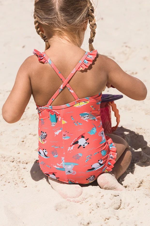 Visual Idea — The Hair Is Shoulder Length And Straight — Little Girl Swim Hairstyles 2027