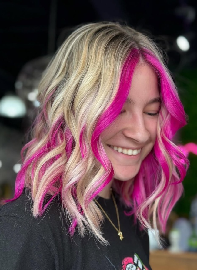 Lob Visual Idea Lob Visual Idea — Blonde 2027 with Pink Hair