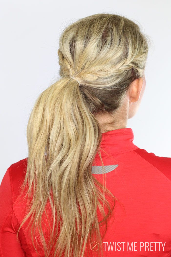 Mid-Back Visual Idea — Easy Hairstyles 2027 for Swim