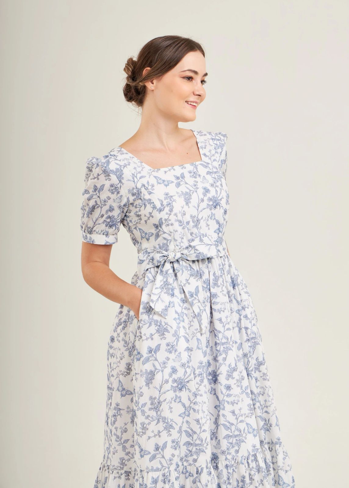 Blue and White Toile Midi Dress with Puff Sleeves Blue and White Toile Midi Dress with Puff Sleeves — Midi Dresses 2027 for Nursing Moms