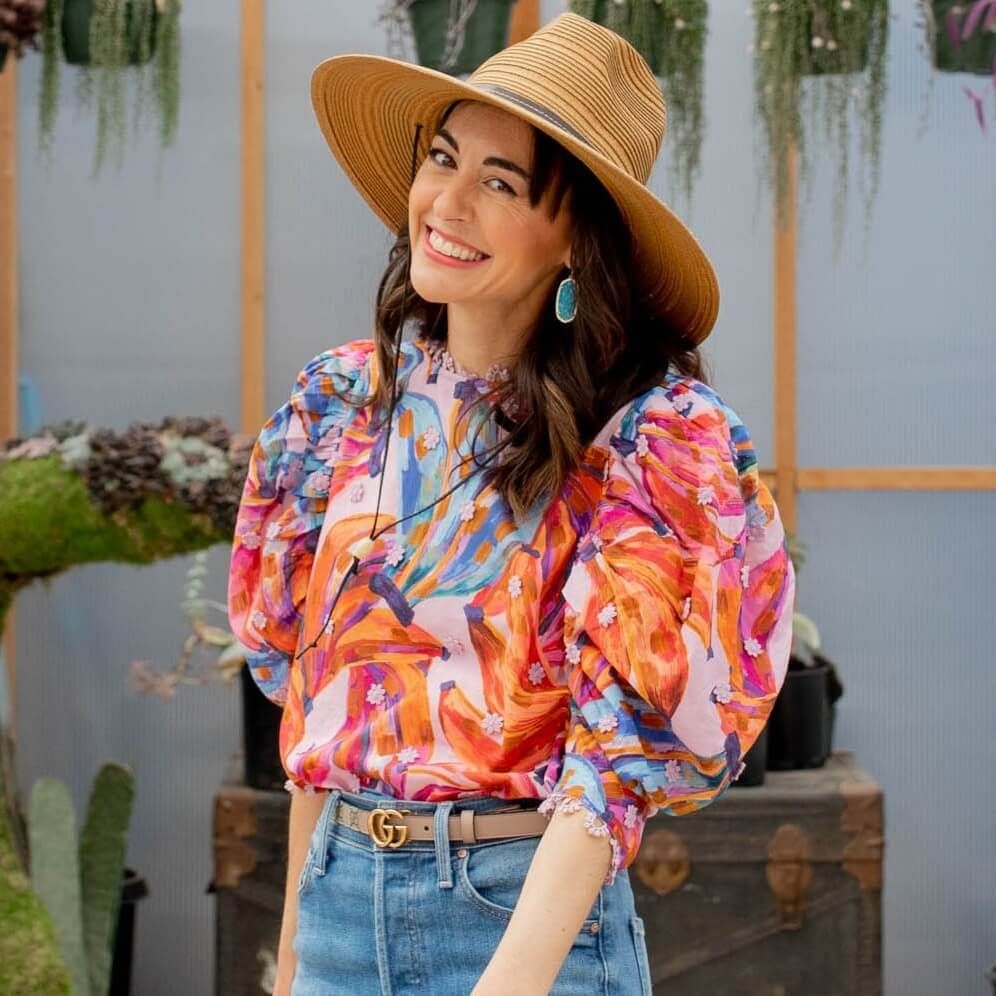 Multicolor Banana Print Sheer Puff Sleeve Blouse with Denim Jeans Multicolor Banana Print Sheer Puff Sleeve Blouse with Denim Jeans — Puff Sleeve Blouse Outfits 2027