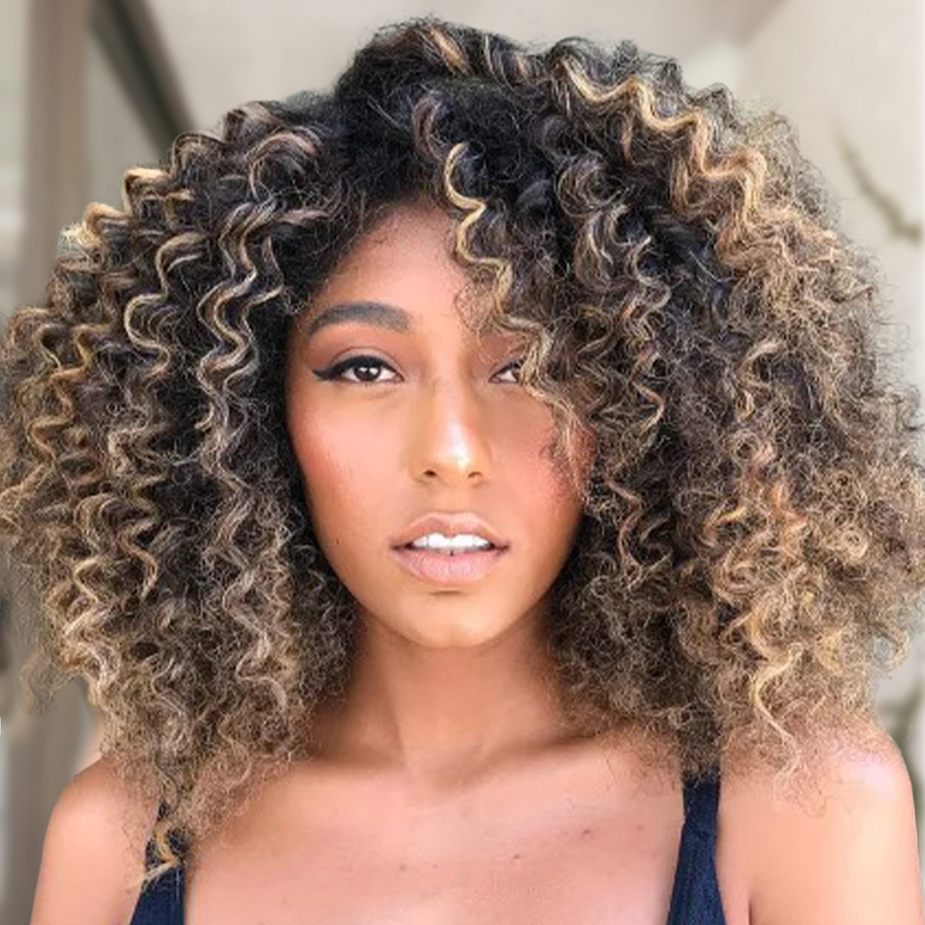Layered Visual Idea — Balayage on Wavy Hair 2027