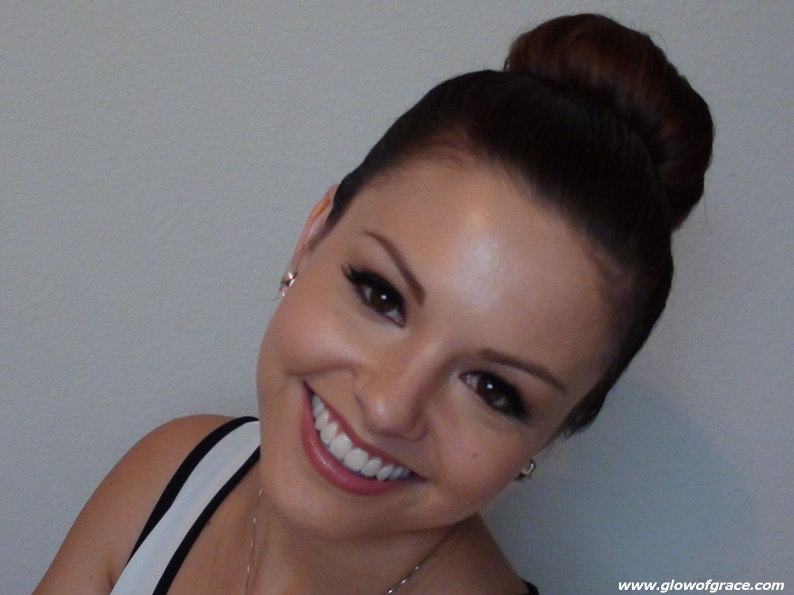 No Bangs Visual Idea No Bangs Visual Idea — Sock Bun 2027