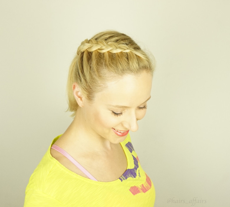 Visual Idea — This Is A Blonde Woman With Fine Visual Idea — This Is A Blonde Woman With Fine — Quick Gym Hairstyles 2027