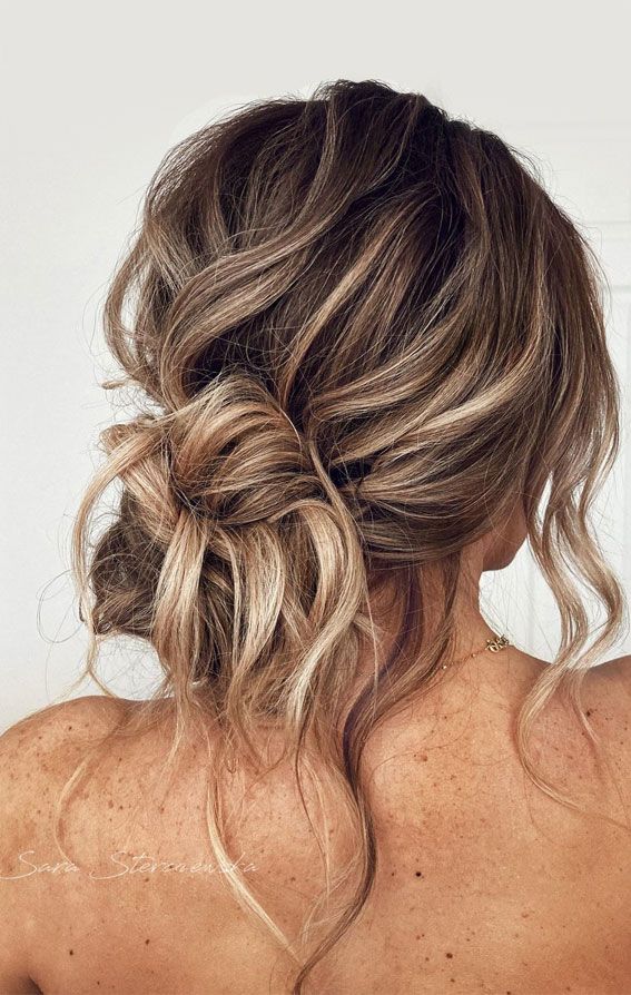 Honey Blonde With Lighter Highlights Visual Idea Honey Blonde With Lighter Highlights Visual Idea — Messy Low Bun 2027