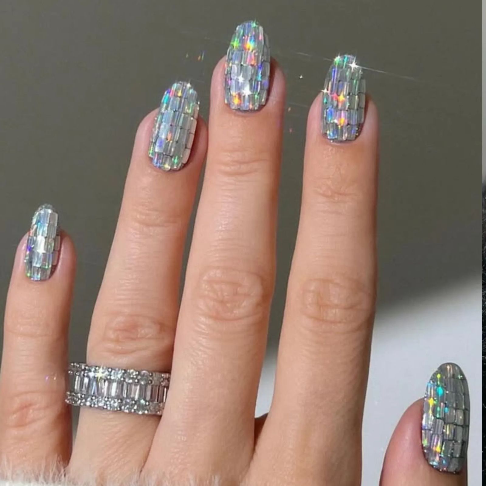 Mosaic Pieces Visual Idea Mosaic Pieces Visual Idea — Silver New Years Nails 2027