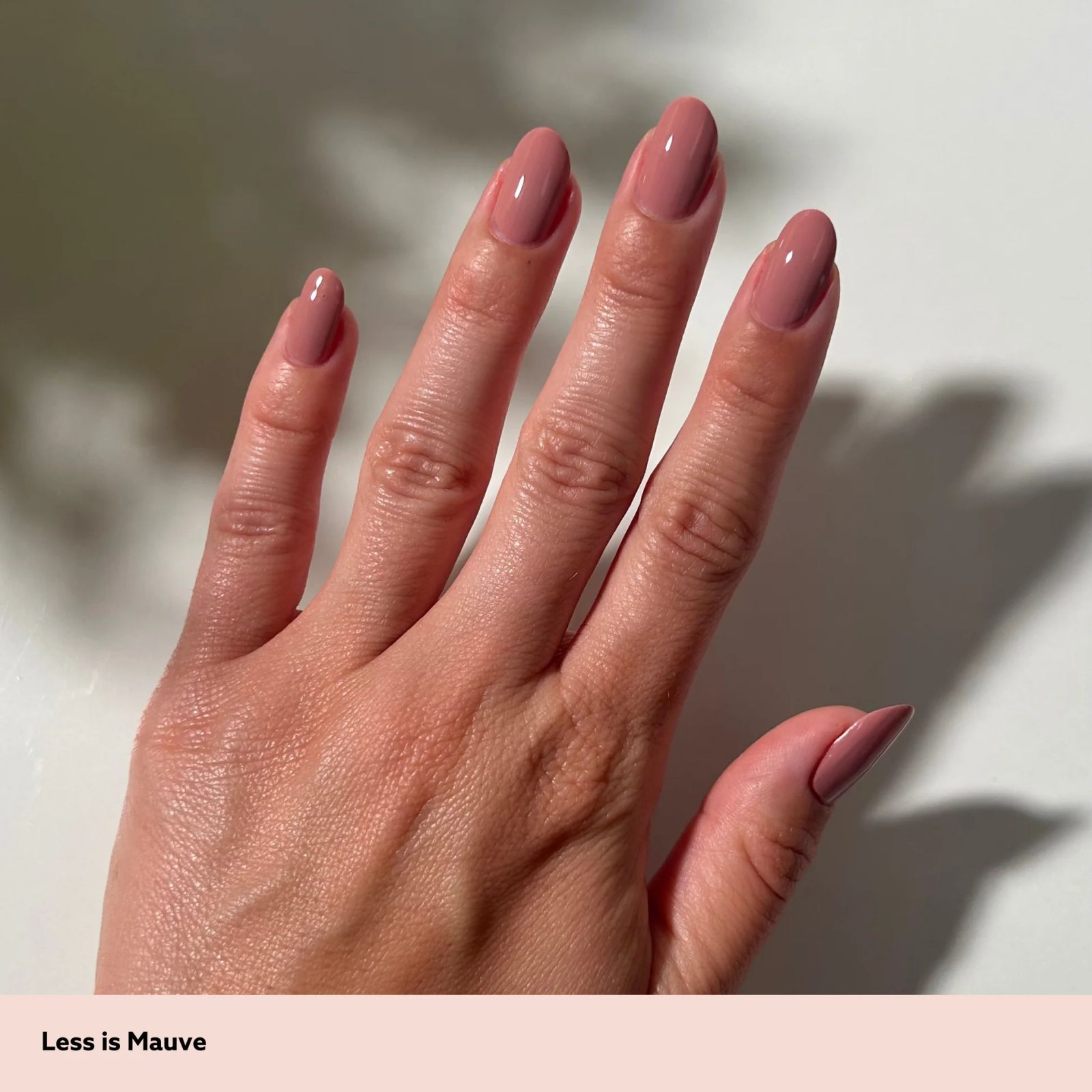 Rich Uniform Mauve Glossy Almond Nails Rich Uniform Mauve Glossy Almond Nails — Mauve Nails 2027