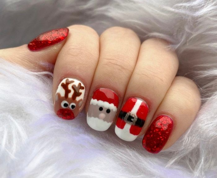Short Oval Santa Reindeer Character Nails Short Oval Santa Reindeer Character Nails — Santa Nails 2026