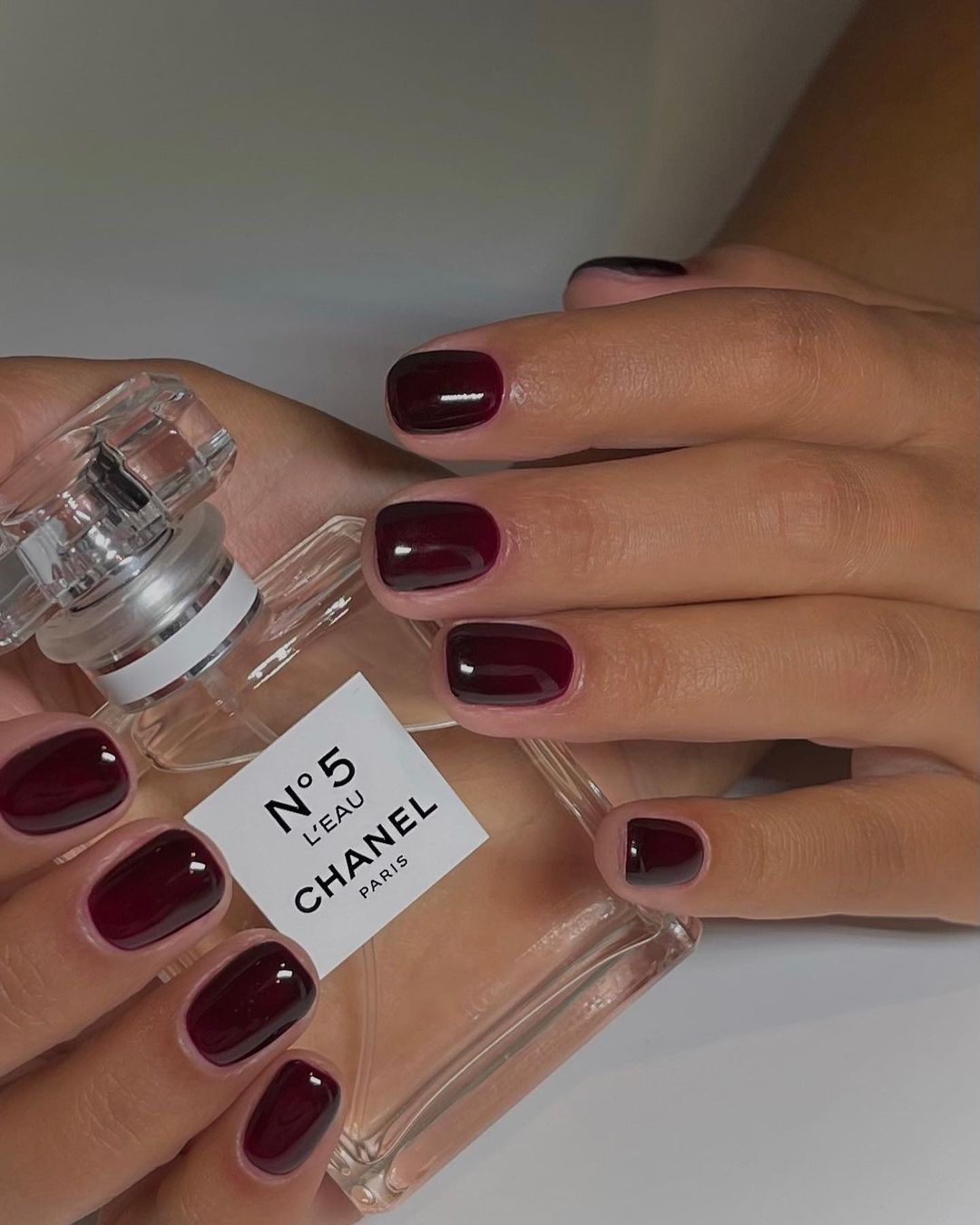 Short Oval Garnet Red Shimmer Nails — Garnet Nails 2027