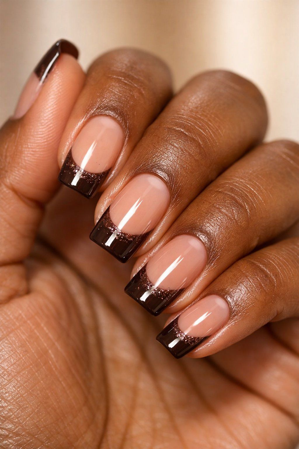 Glittery Dark Brown French Tip Short Square Nails Glittery Dark Brown French Tip Short Square Nails — Winter Nail Colors 2027 for Dark Skin