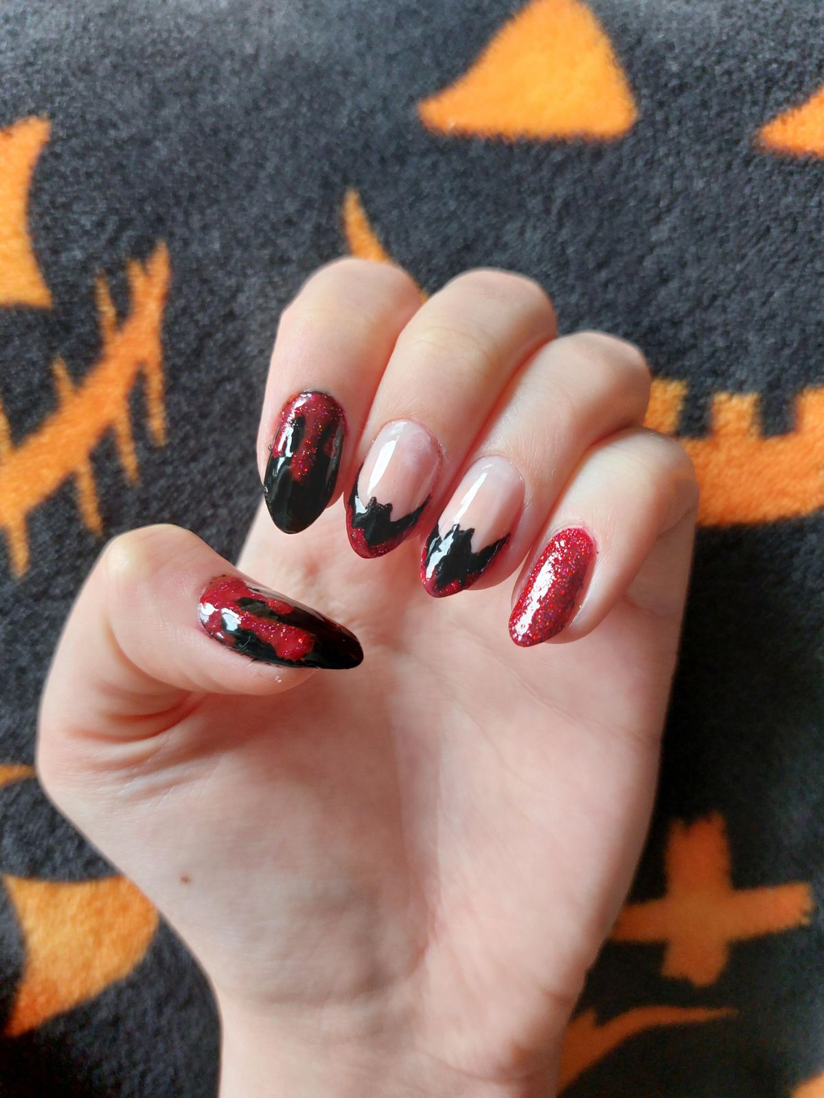 Gothic Splatter Sheer Pink Oval Nails Gothic Splatter Sheer Pink Oval Nails — Vampire Nails 2027