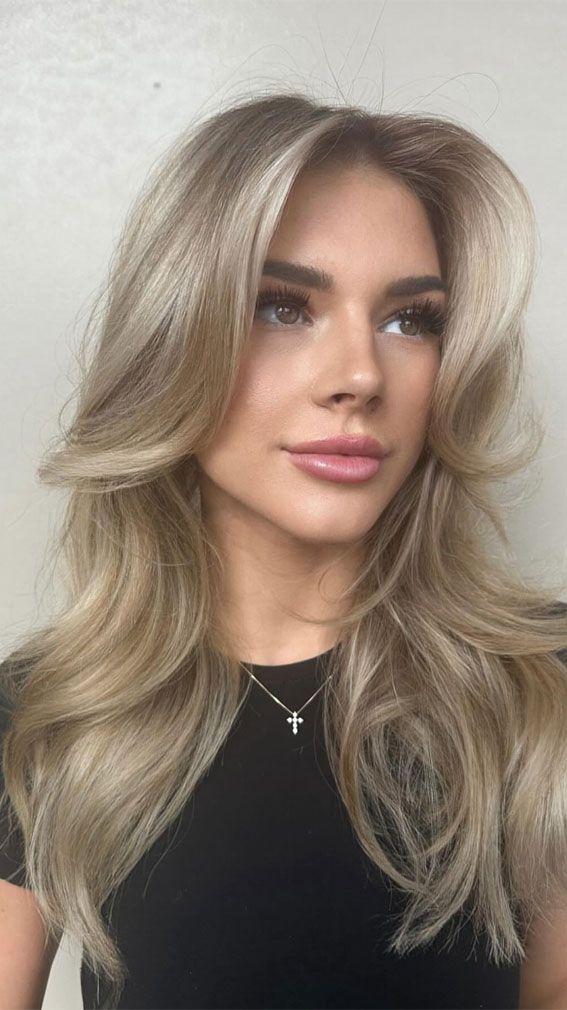 Shoulder-Length Ash Blonde Blowout — Blonde Hair 2027 for Pale Skin