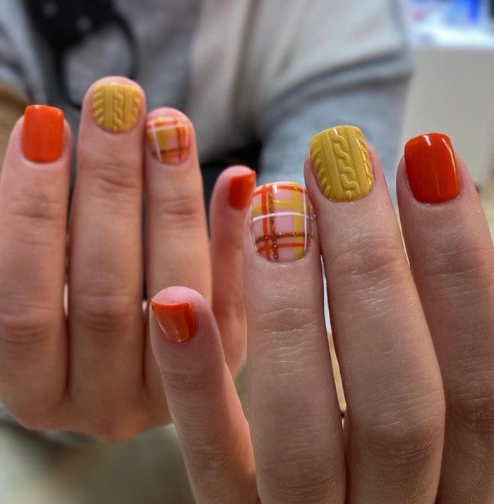 Mustard Yellow Plaid Cable Knit Square Nails Mustard Yellow Plaid Cable Knit Square Nails — Sweater Weather Nails 2027