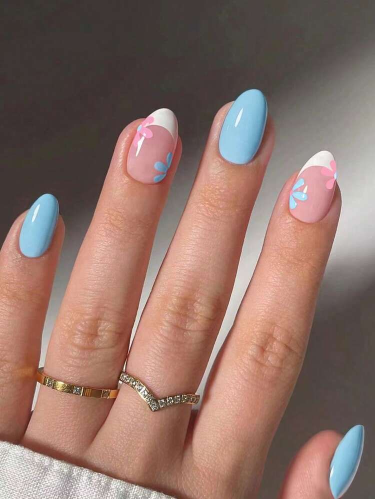 Visual Idea — Close-Up Take — Pastel Oval Nails 2027