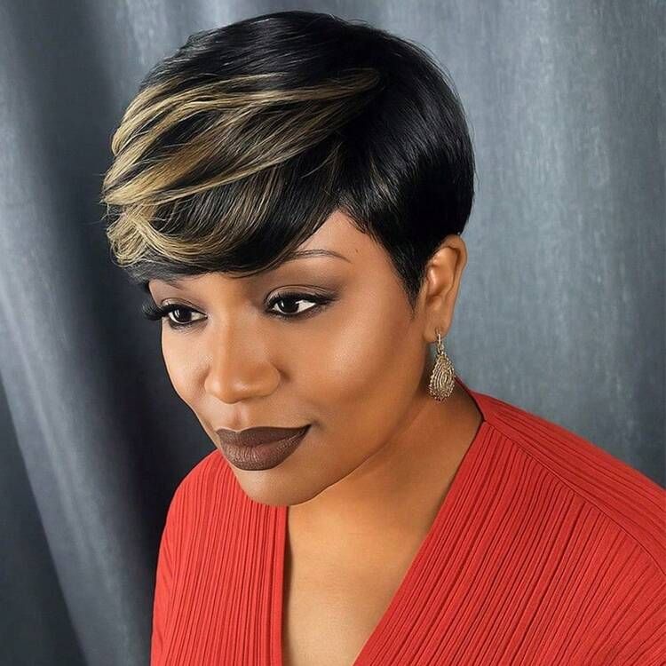 Visual Idea — The Parting Is On The Side Visual Idea — The Parting Is On The Side — Ombre Pixie 2027