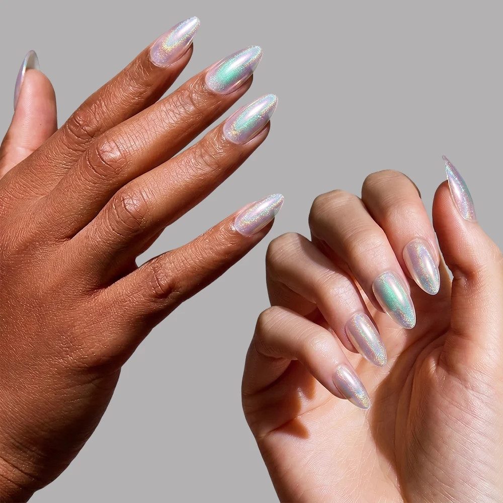 Visual Idea Visual Idea — Holographic Foil Nails 2027