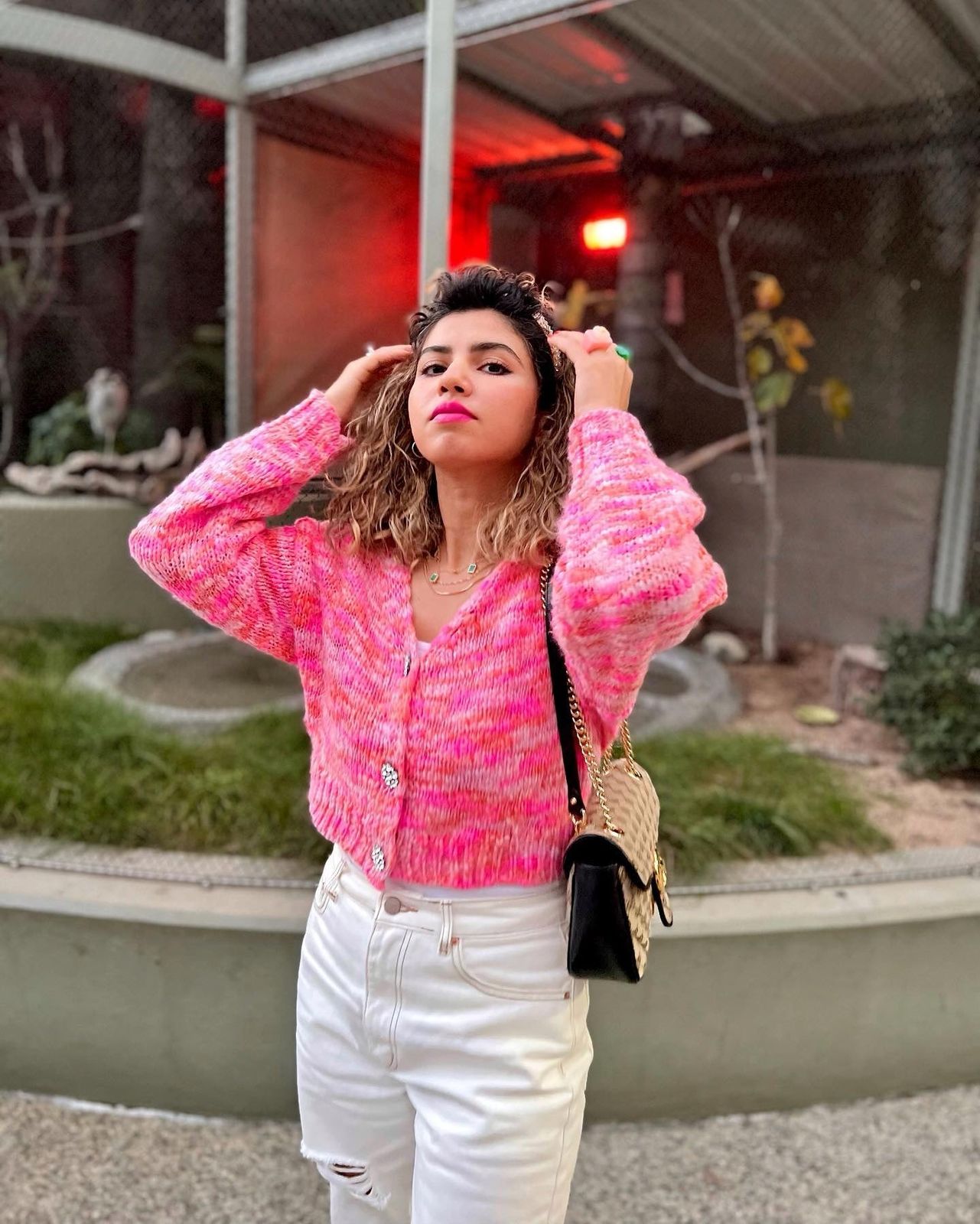 Pink Marled Knit Cardigan with Distressed Jeans Pink Marled Knit Cardigan with Distressed Jeans — Jelly Aesthetic Outfits 2027
